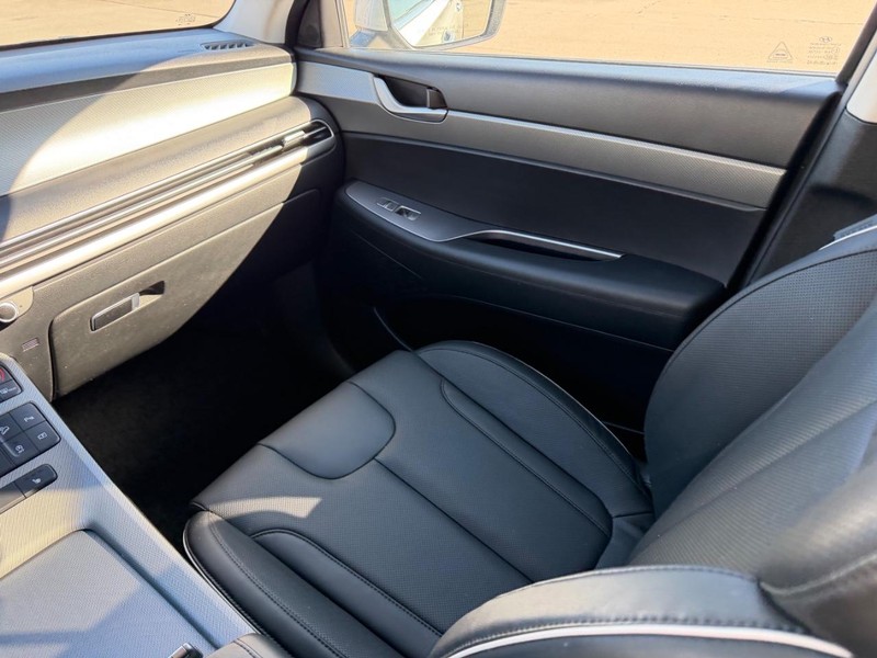 Hyundai Palisade Vehicle Full-screen Gallery Image 18