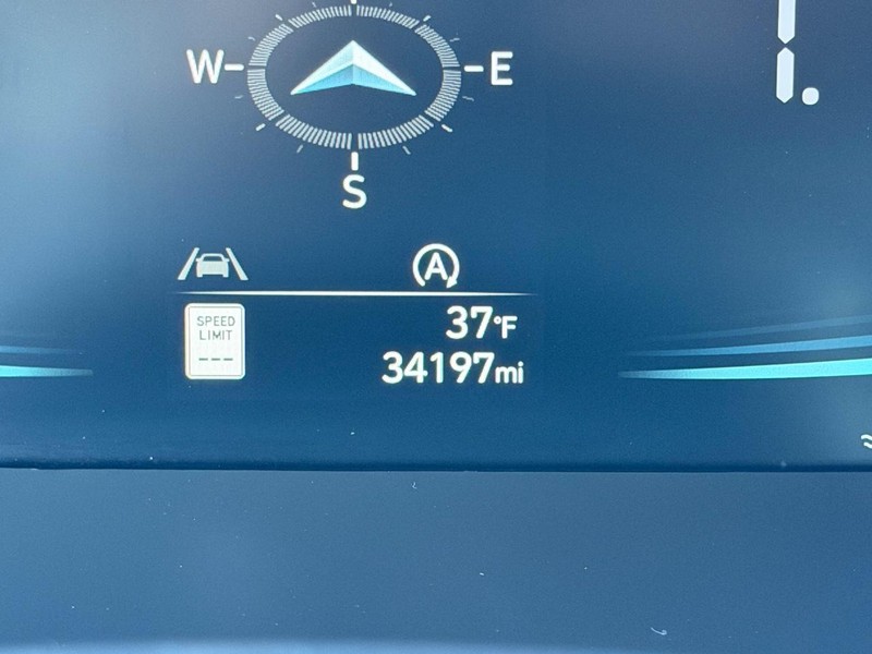 Hyundai Palisade Vehicle Full-screen Gallery Image 21