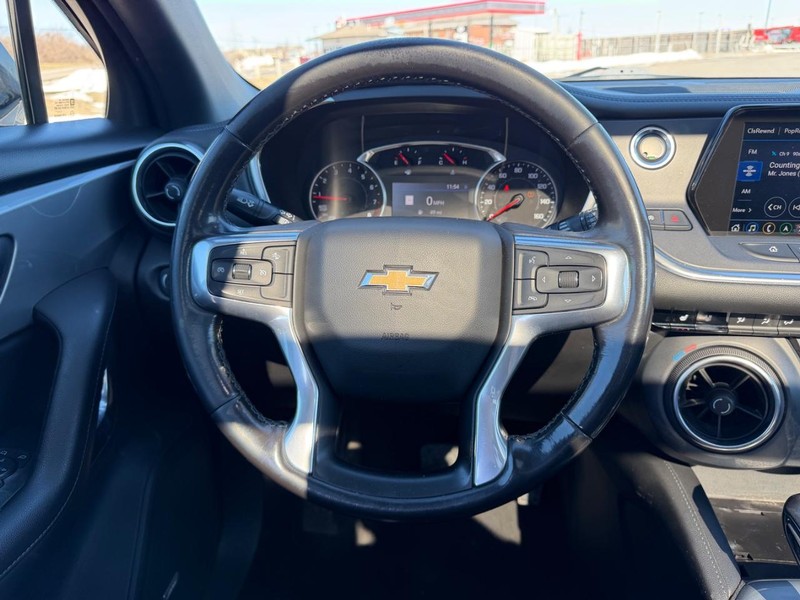 Chevrolet Blazer Vehicle Full-screen Gallery Image 11