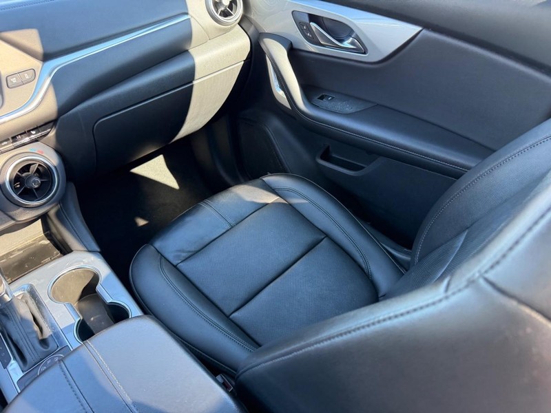 Chevrolet Blazer Vehicle Full-screen Gallery Image 17