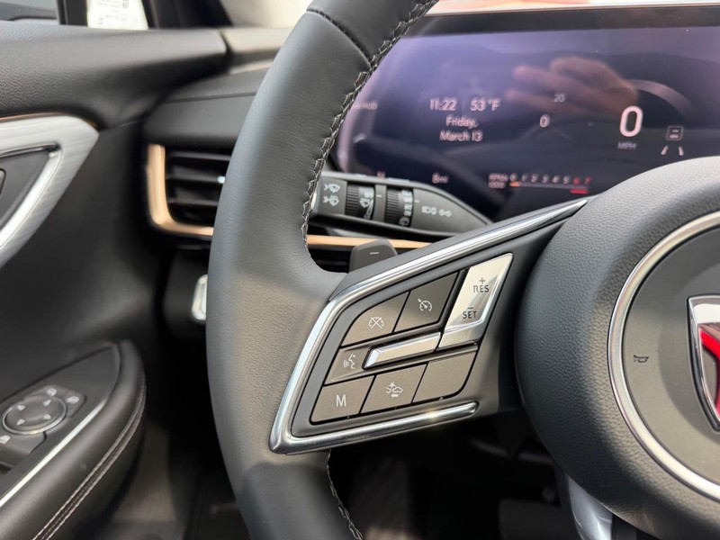 Buick Envision Vehicle Full-screen Gallery Image 12