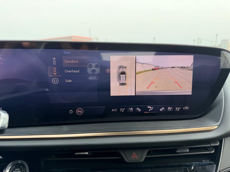 Buick Envision Vehicle Full-screen Gallery Image 22