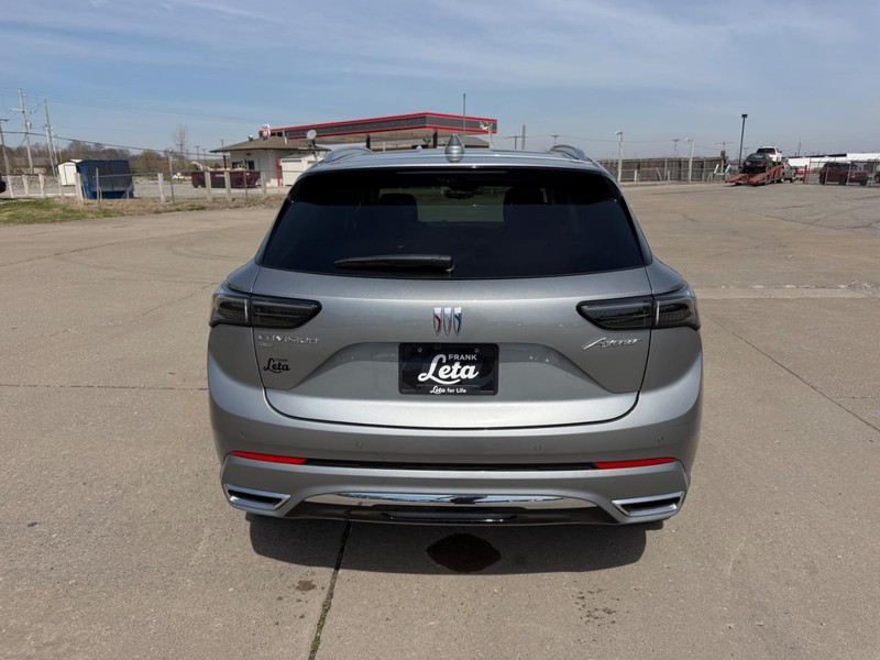 Buick Envision Vehicle Full-screen Gallery Image 4