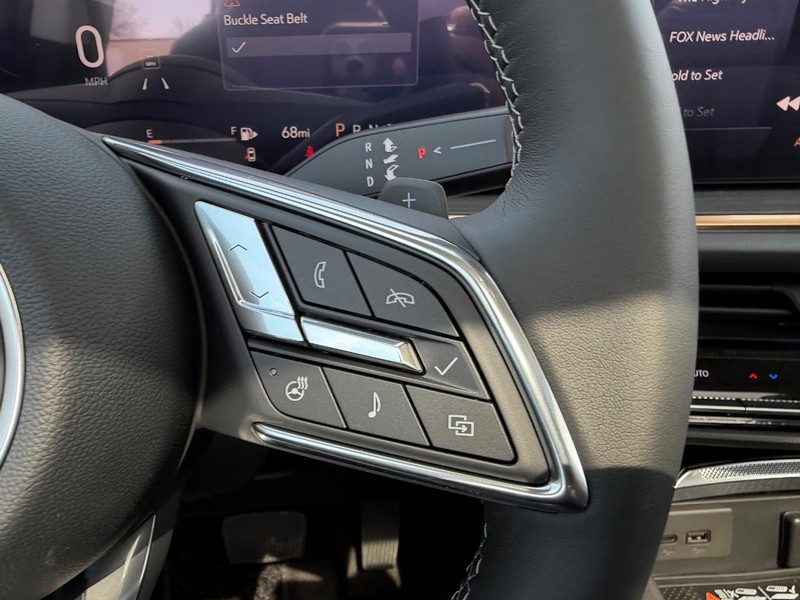 Buick Envision Vehicle Full-screen Gallery Image 13