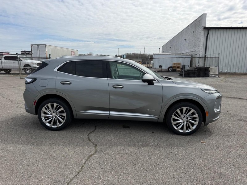 Buick Envision Vehicle Full-screen Gallery Image 2