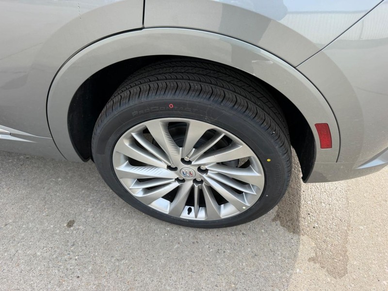 Buick Envision Vehicle Full-screen Gallery Image 7