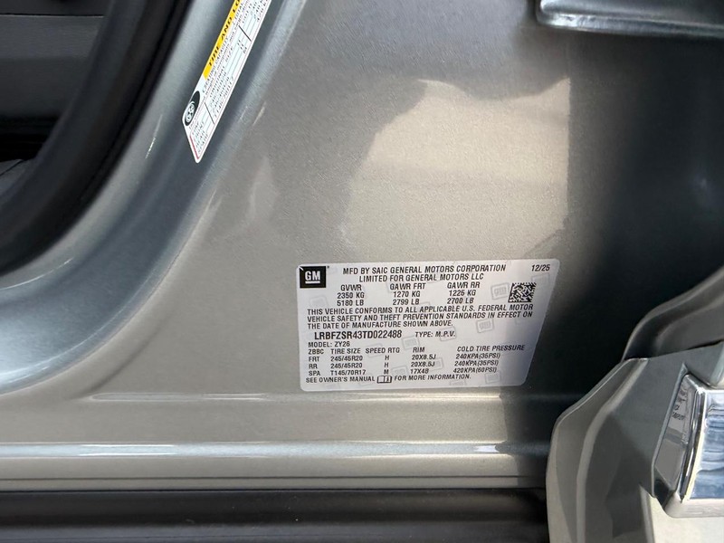 Buick Envision Vehicle Full-screen Gallery Image 23