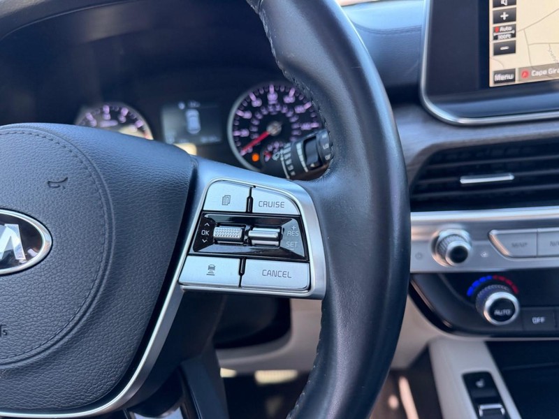 Kia Telluride Vehicle Full-screen Gallery Image 15
