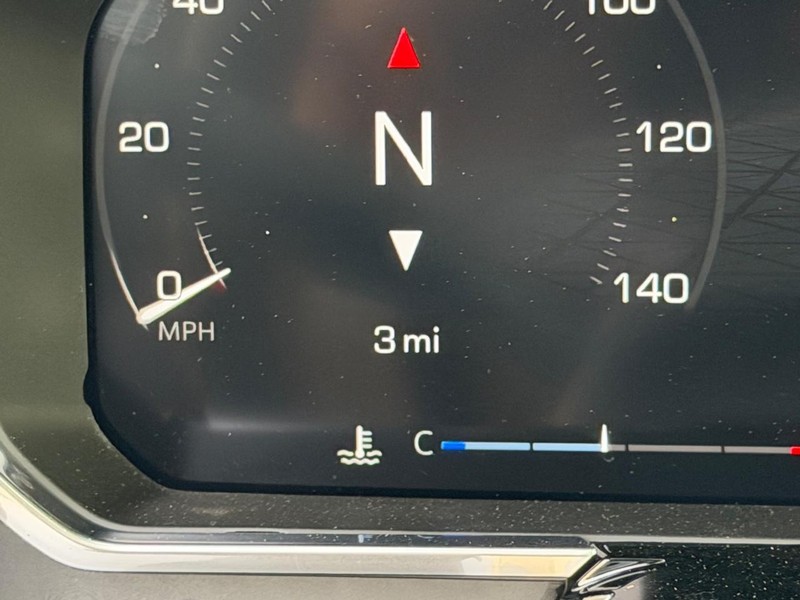 GMC Sierra 1500 Vehicle Full-screen Gallery Image 20