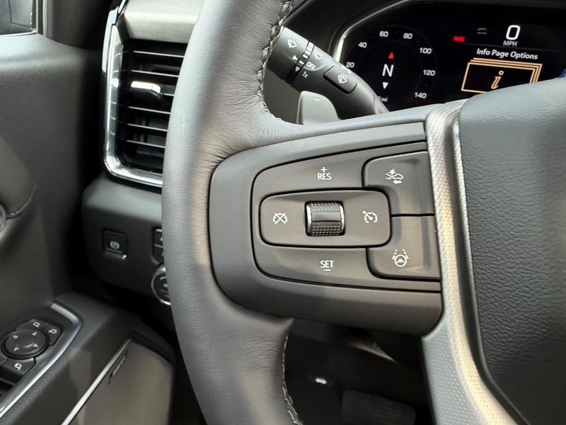 GMC Sierra 1500 Vehicle Full-screen Gallery Image 11