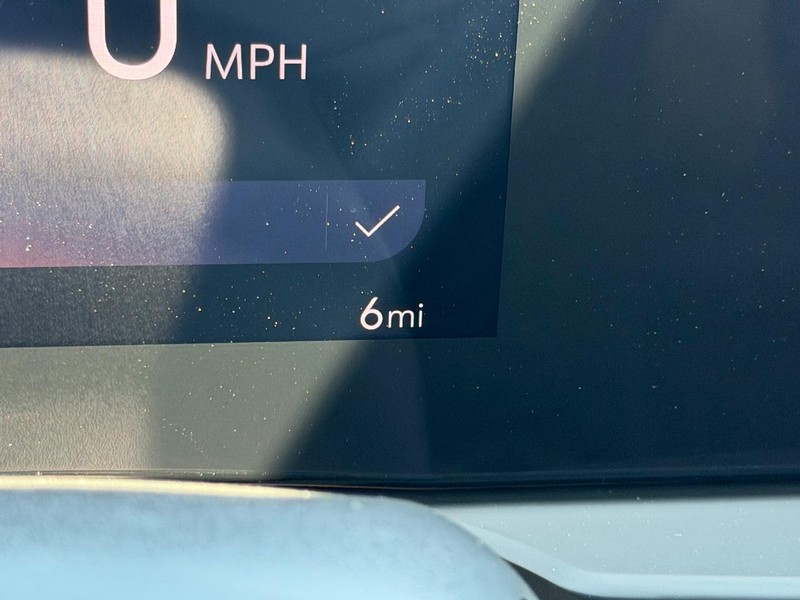 Buick Envista Vehicle Full-screen Gallery Image 19