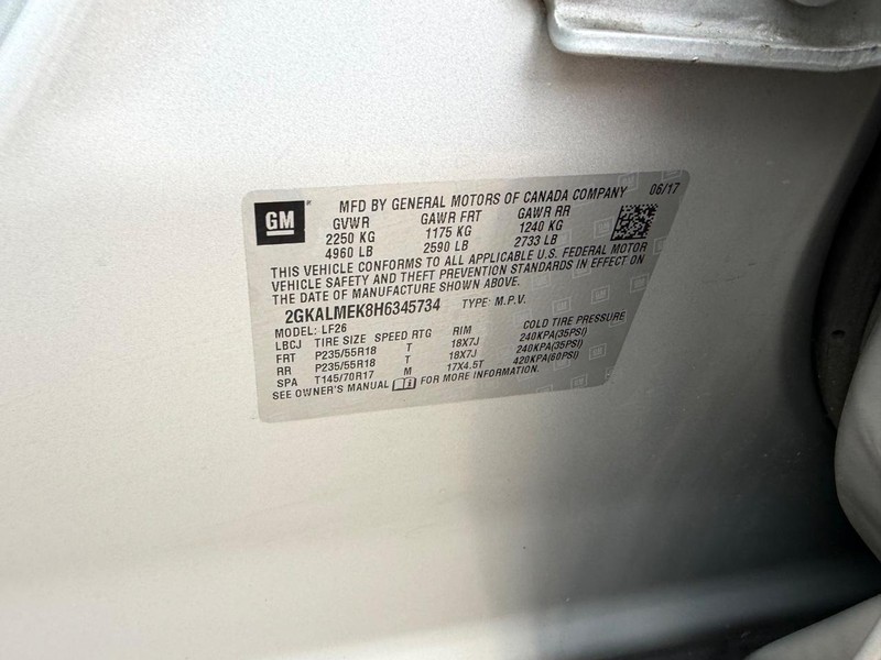 GMC Terrain Vehicle Full-screen Gallery Image 20