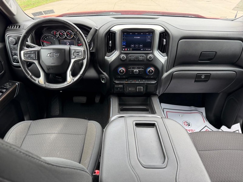 Chevrolet Silverado 1500 Vehicle Full-screen Gallery Image 8