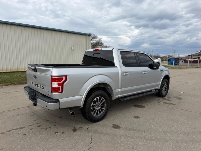 Ford F-150 Vehicle Full-screen Gallery Image 3