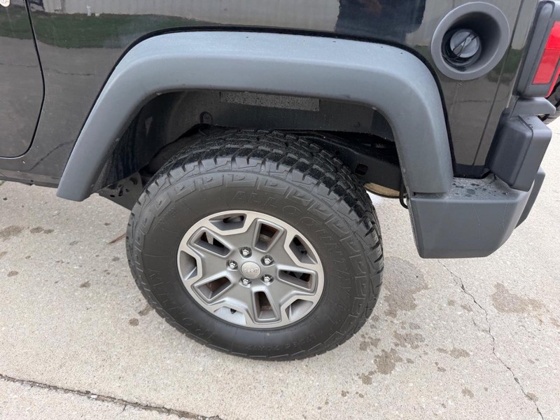 Jeep Wrangler Vehicle Full-screen Gallery Image 6