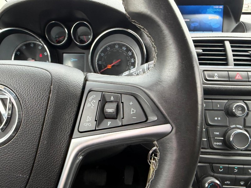 Buick Encore Vehicle Full-screen Gallery Image 11