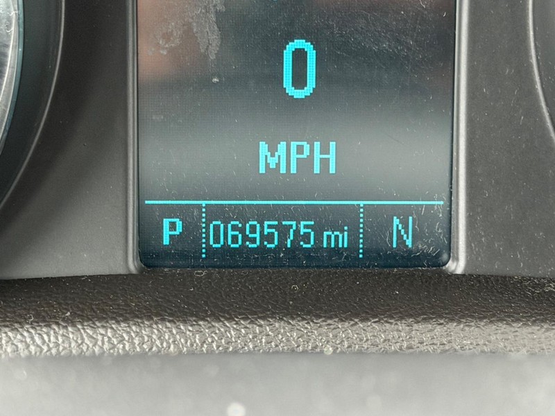 Buick Encore Vehicle Full-screen Gallery Image 19