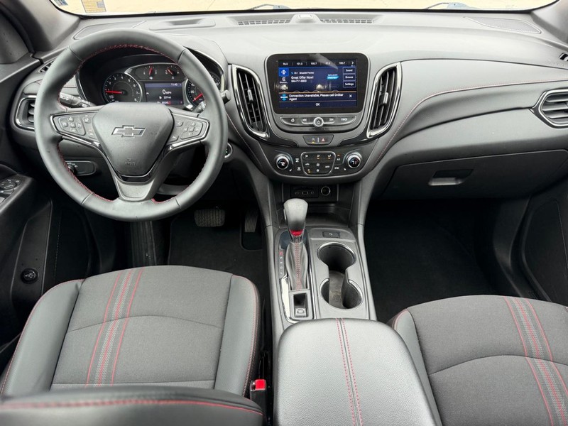 Chevrolet Equinox Vehicle Full-screen Gallery Image 9