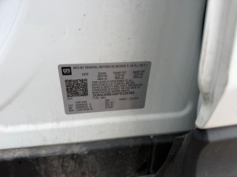 Chevrolet Equinox Vehicle Full-screen Gallery Image 21