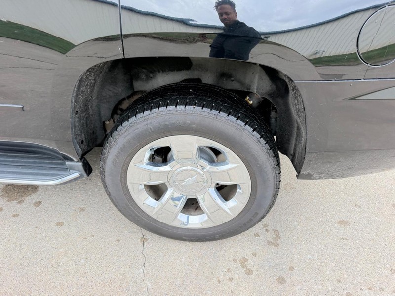 Chevrolet Tahoe Vehicle Full-screen Gallery Image 7