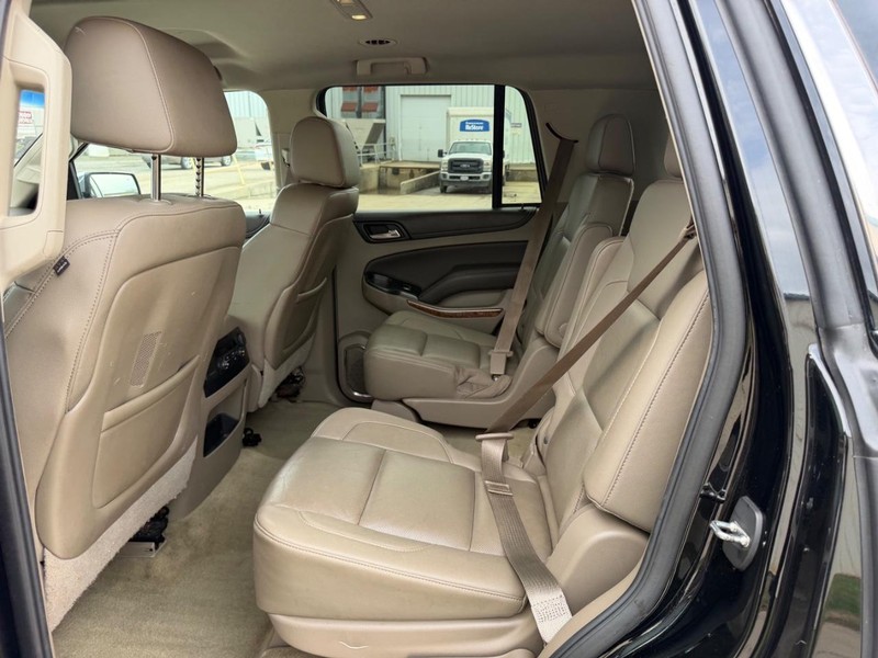 Chevrolet Tahoe Vehicle Full-screen Gallery Image 8