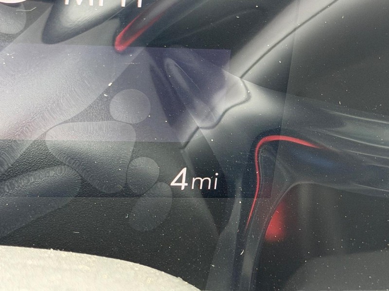 Buick Encore GX Vehicle Full-screen Gallery Image 19