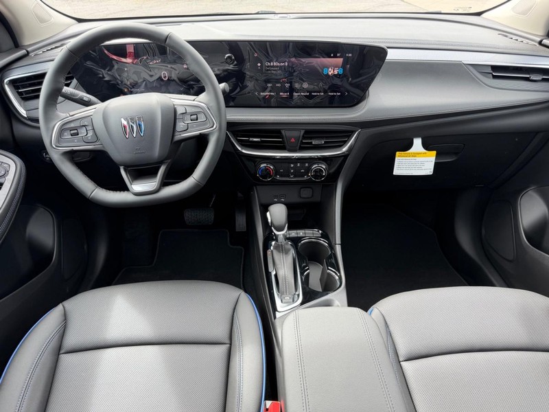 Buick Encore GX Vehicle Full-screen Gallery Image 9