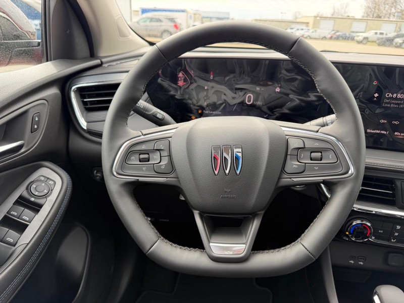 Buick Encore GX Vehicle Full-screen Gallery Image 10