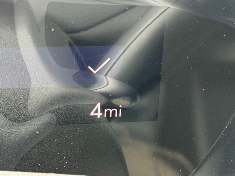 Buick Envista Vehicle Full-screen Gallery Image 19