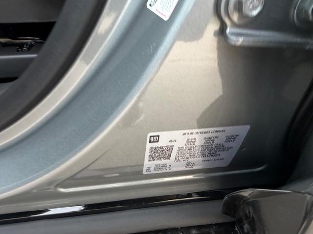 Buick Encore GX Vehicle Full-screen Gallery Image 21