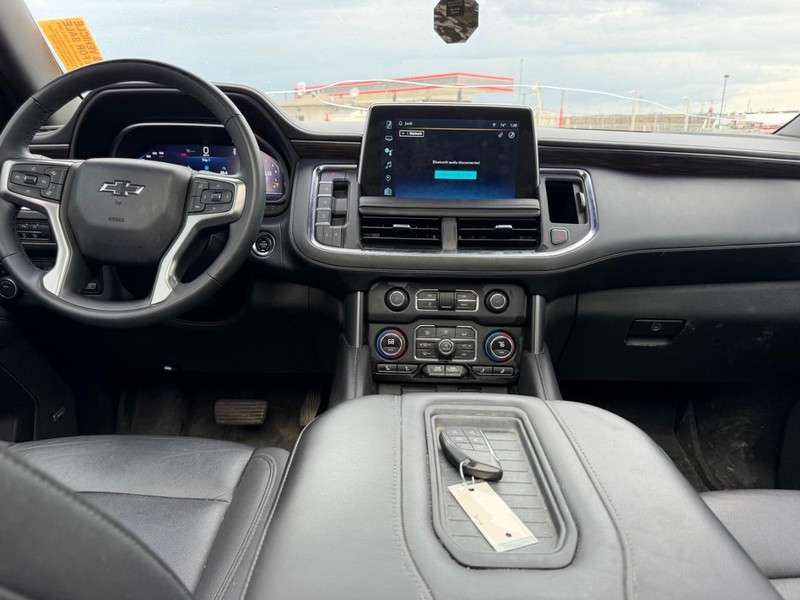 Chevrolet Tahoe Vehicle Full-screen Gallery Image 12