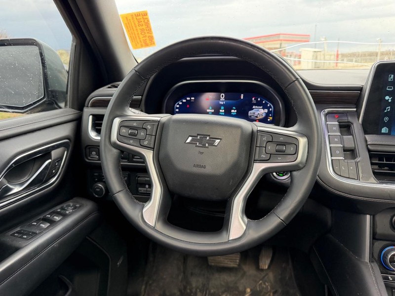 Chevrolet Tahoe Vehicle Full-screen Gallery Image 13