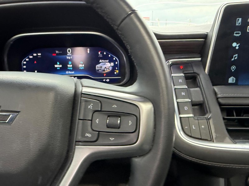 Chevrolet Tahoe Vehicle Full-screen Gallery Image 15