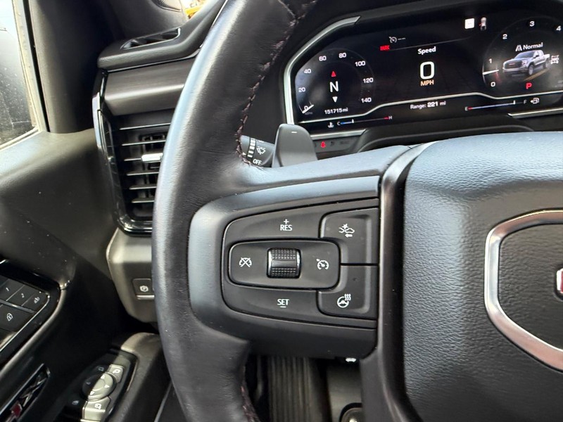 GMC Sierra 1500 Vehicle Full-screen Gallery Image 10