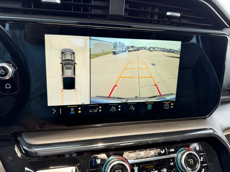 GMC Sierra 1500 Vehicle Full-screen Gallery Image 20