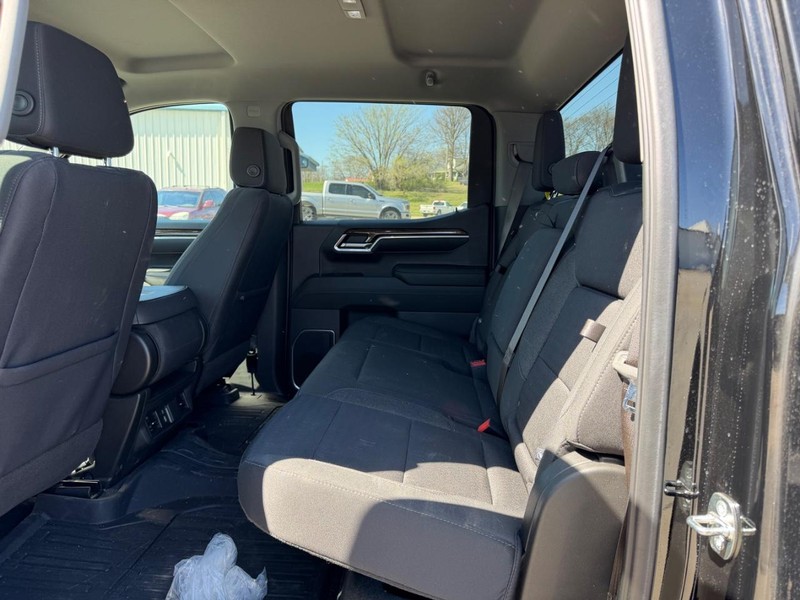 GMC Sierra 1500 Vehicle Full-screen Gallery Image 7