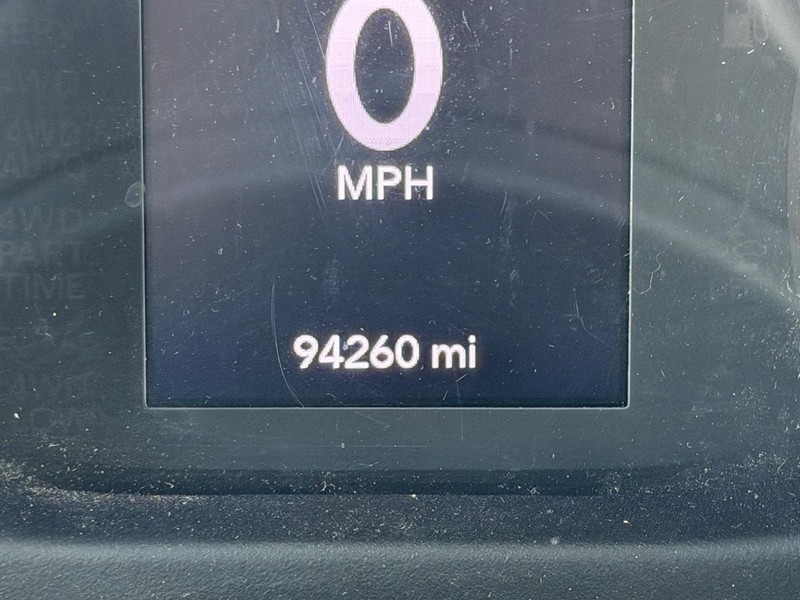 Jeep Wrangler Unlimited Vehicle Full-screen Gallery Image 18