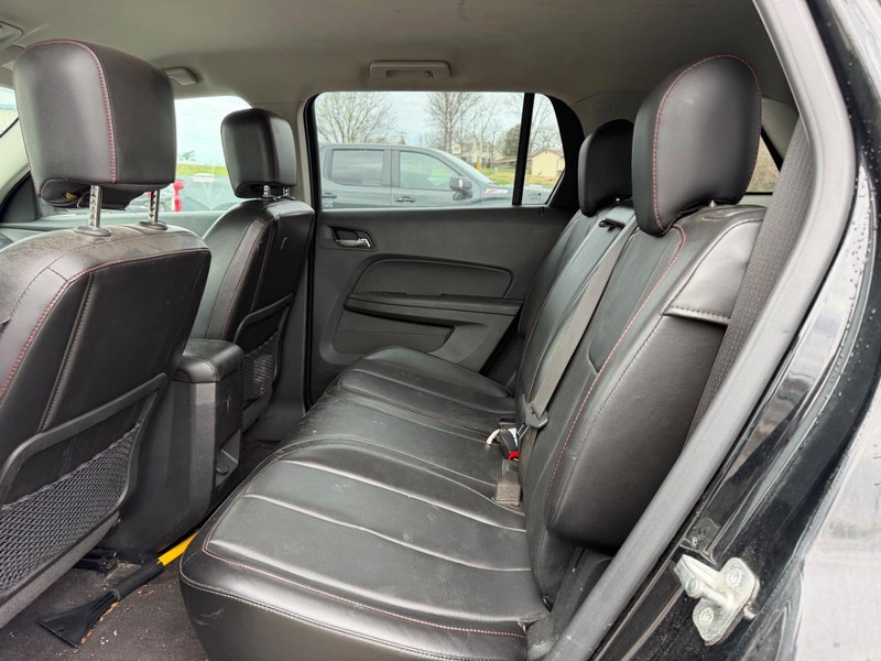 GMC Terrain Vehicle Full-screen Gallery Image 6