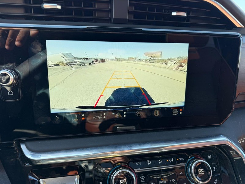 GMC Sierra 2500HD Vehicle Full-screen Gallery Image 20