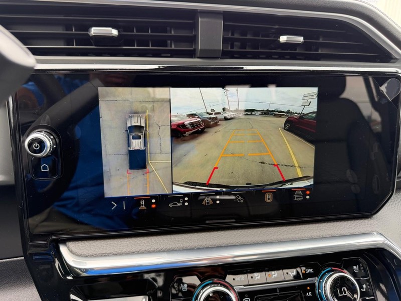 GMC Sierra 2500HD Vehicle Full-screen Gallery Image 20