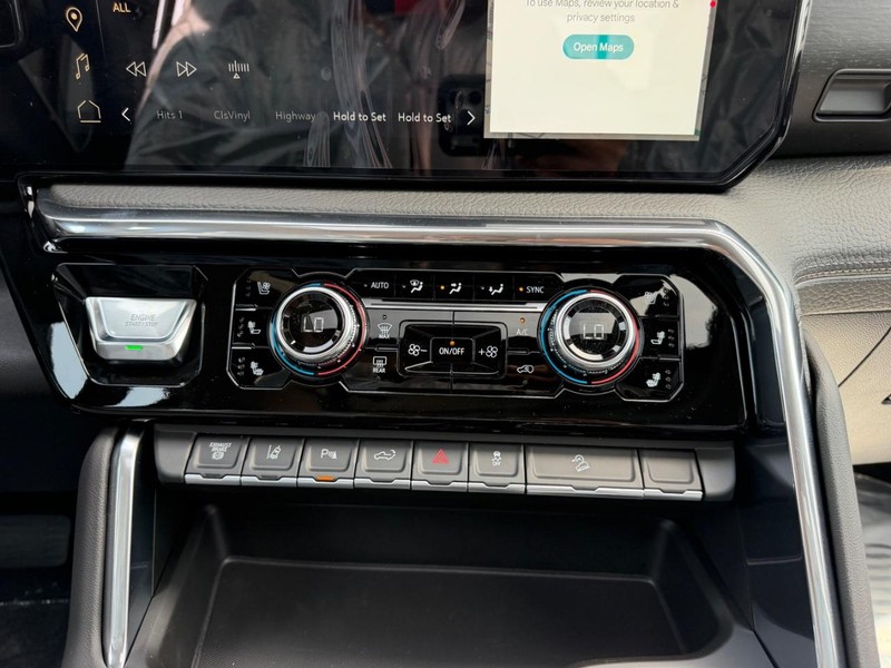 GMC Sierra 2500HD Vehicle Full-screen Gallery Image 14