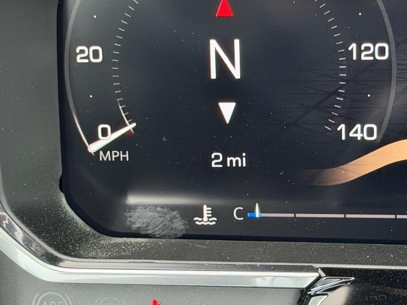 GMC Sierra 1500 Vehicle Full-screen Gallery Image 21