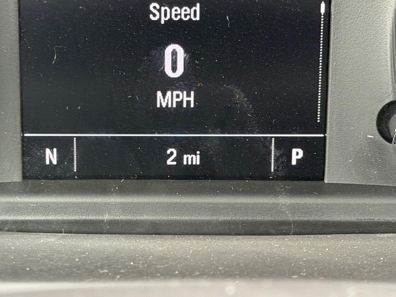 GMC Sierra 1500 Vehicle Full-screen Gallery Image 15