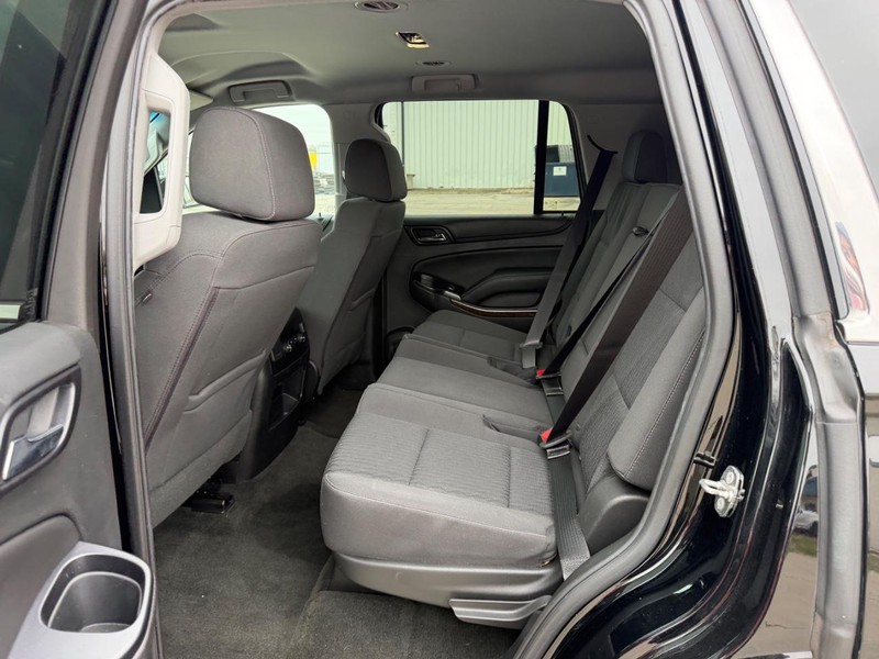 Chevrolet Tahoe Vehicle Full-screen Gallery Image 7