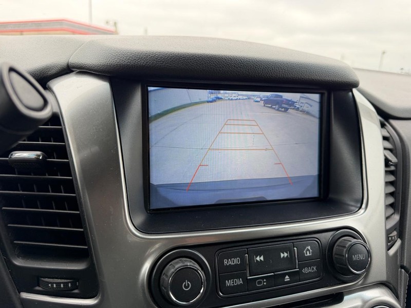 Chevrolet Tahoe Vehicle Full-screen Gallery Image 19