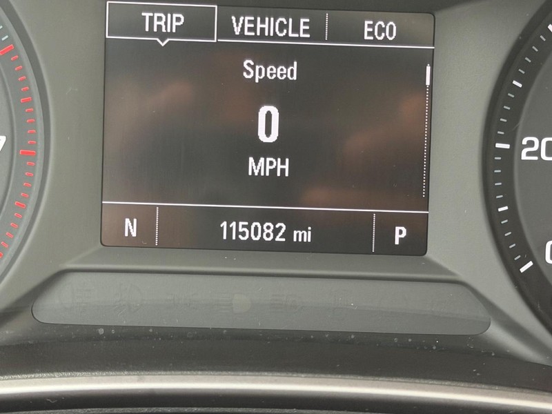 Chevrolet TrailBlazer Vehicle Full-screen Gallery Image 18