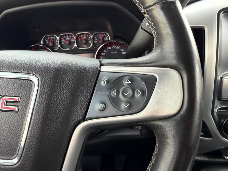 GMC Sierra 2500HD Vehicle Full-screen Gallery Image 11