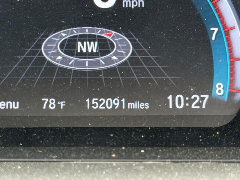 Honda Civic Sedan Vehicle Full-screen Gallery Image 18