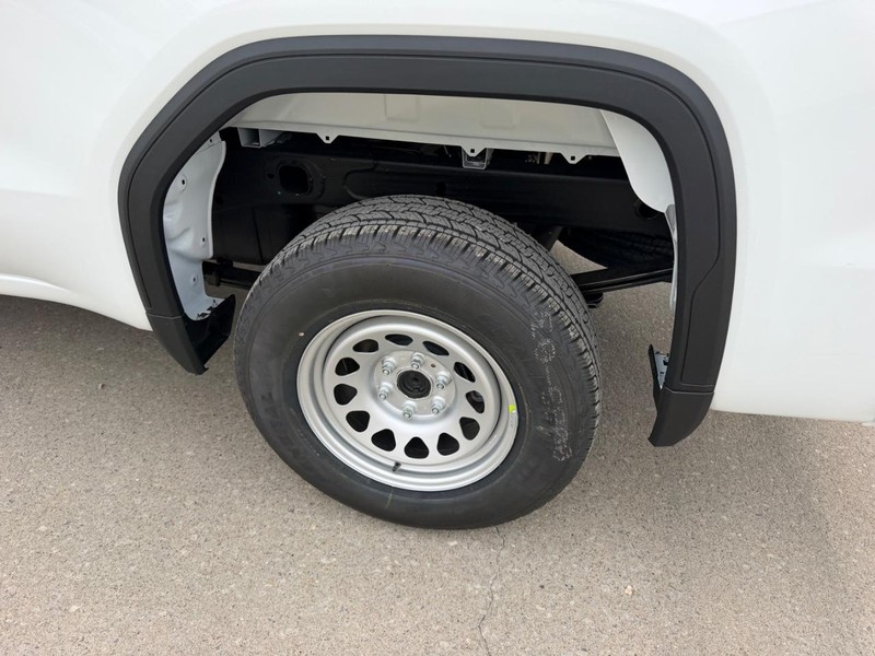 GMC Sierra 1500 Vehicle Full-screen Gallery Image 6