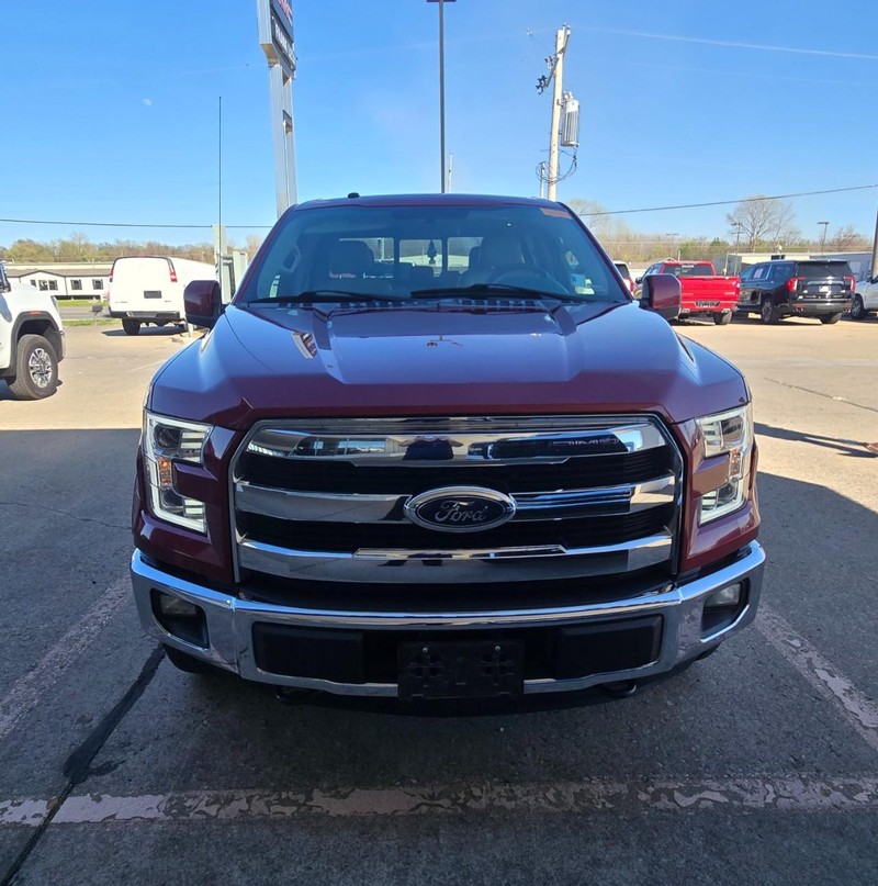 Ford F-150 Vehicle Full-screen Gallery Image 2